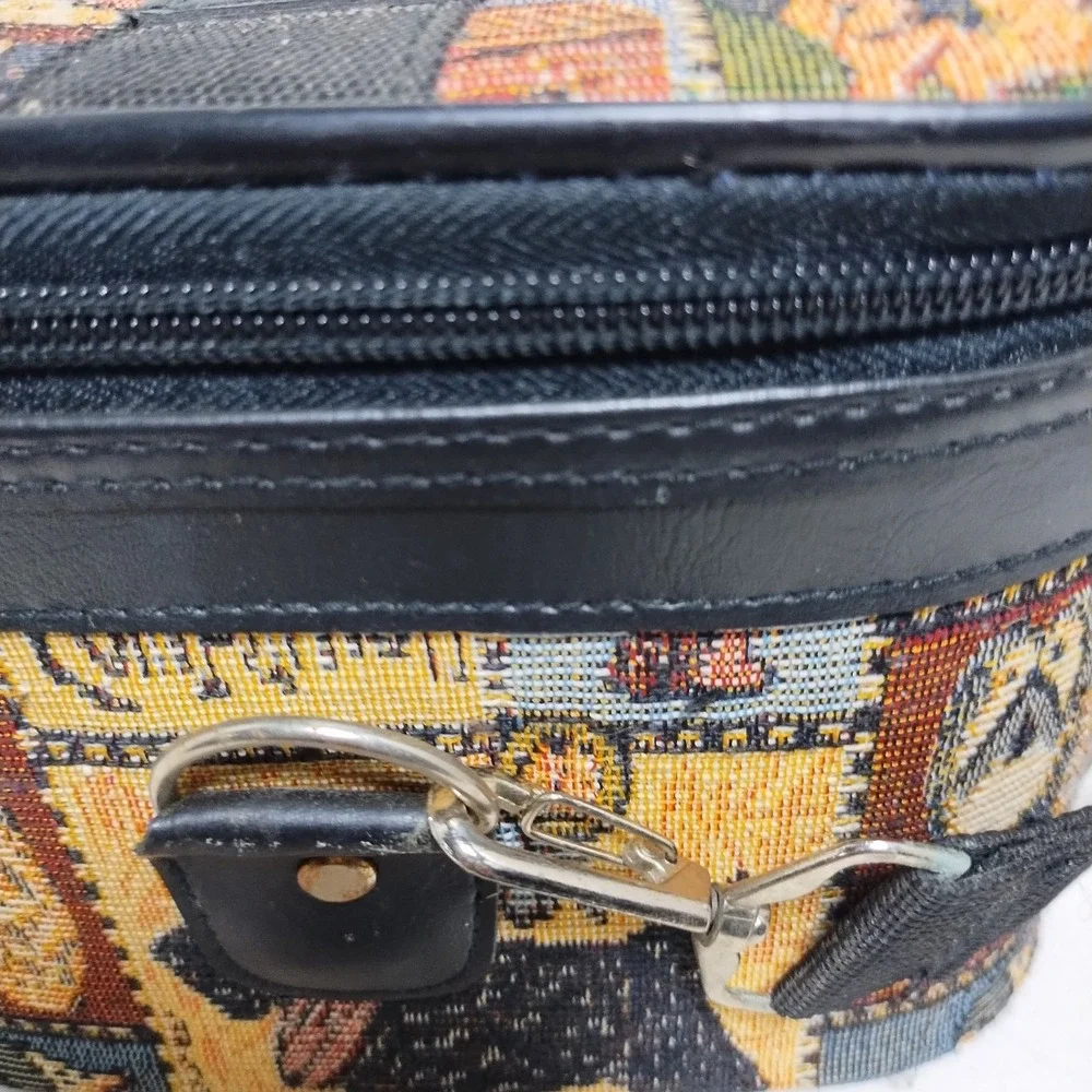 Vintage Tapestry Faithful Companion Toiletry‎ Makeup Bag Case With Lock & 2 Keys